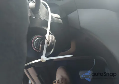 2014 Ford Escape S z USA, uszkodzony, nr VIN 1FMCU0F73EUB28735